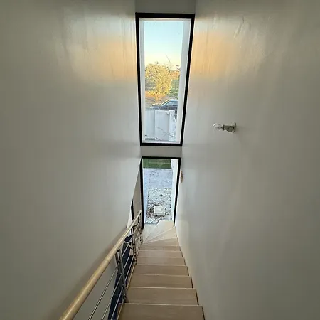 Sea Road Villa Perpignan